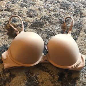 Body by Victoria push-up bra - perfect shape